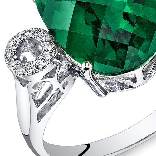 Emerald Ring 14 Karat White Gold Oval Shape 5.15 Carats