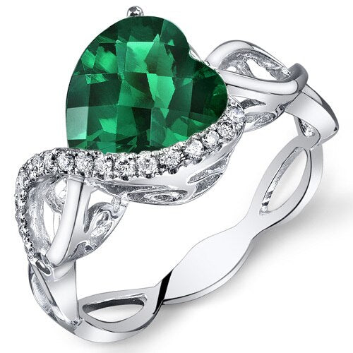Emerald Ring 14 Karat White Gold Heart Shape 2.25 Carats