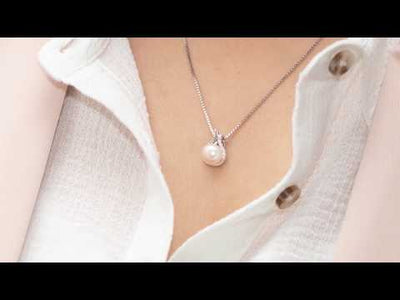 Video of Peora Freshwater Cultured White Pearl Minimalist Pendant Necklace in Sterling Silver SP10924. Includes a Peora gift box. Free shipping, 30-day returns, authenticity guaranteed. 