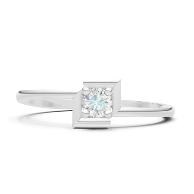 Petite Solitaire Solara Core Ring