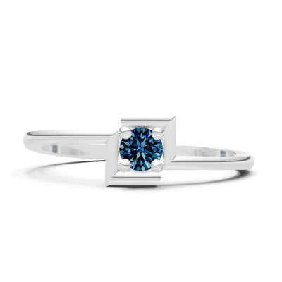 Petite Solitaire Solara Core Ring