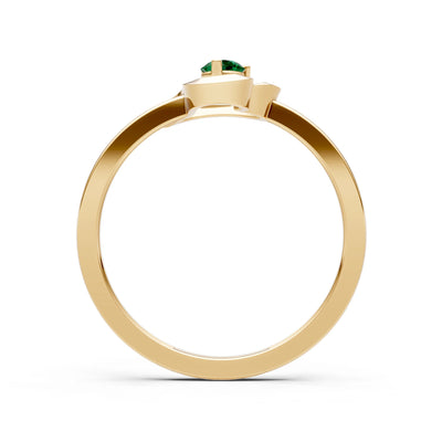 Amora Heart Tiny Solitaire Ring