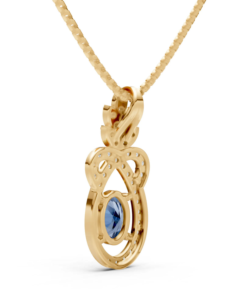 Regal Knot Oval Focus Splendor Pendant