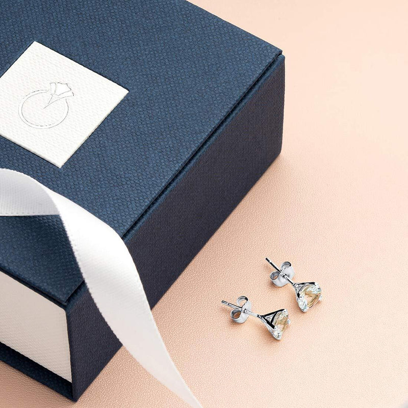 14K Gold Round Solitaire Stud Earrings
