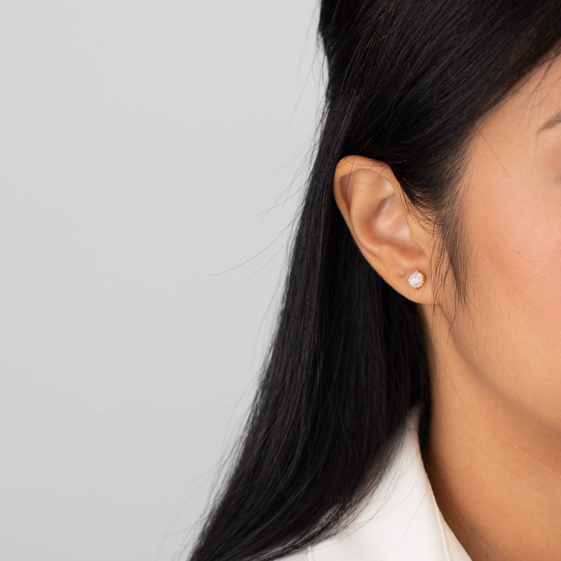 14K Gold Round Solitaire Stud Earrings