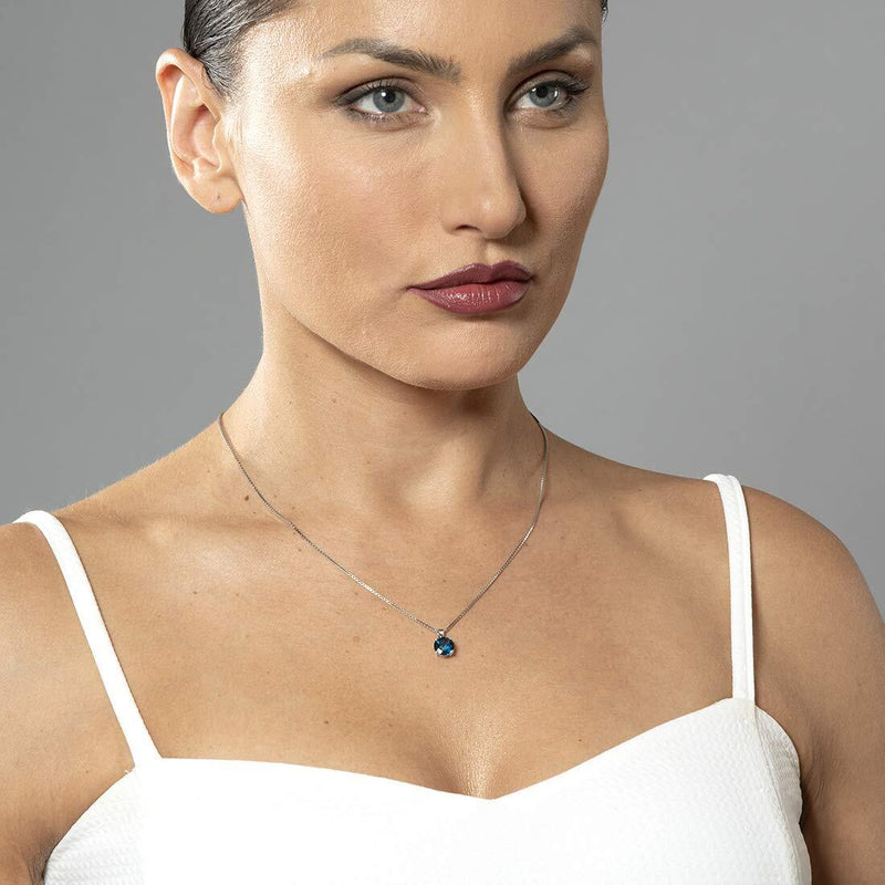 London Blue Topaz Pendant 14 Karat White Gold Round 2.42 Carats