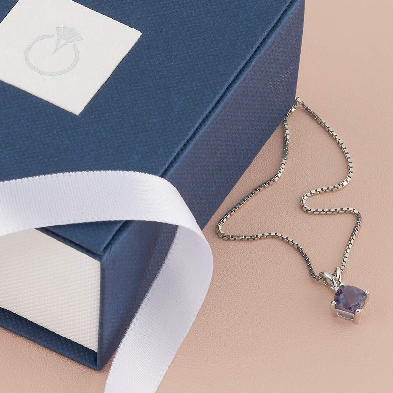 Alexandrite Pendant Necklace 14 Karat White Gold Cushion 1 Carat