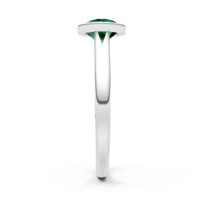 Created Emerald Round 6.5mm Normal Round Bezel Set Solitaire Ring