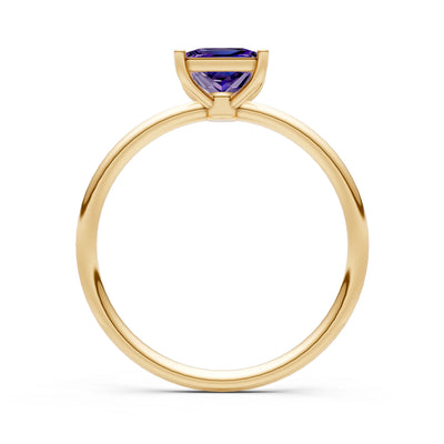 4 Prong Princess Cut Basket Classic Solitaire Engagement Ring