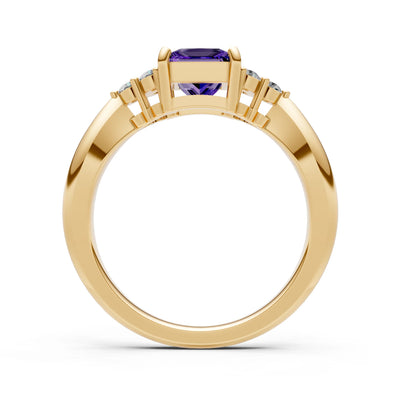 Antique Inspired Design Engagement Ring