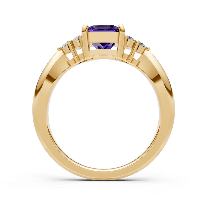 Antique Inspired Design Engagement Ring