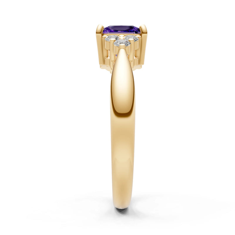 Antique Inspired Design Engagement Ring