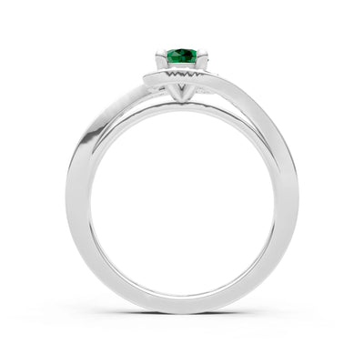 Emerald Swirl Round Gemstone Ring