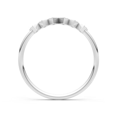Diamond Dainty Hex Station Round Cut Band