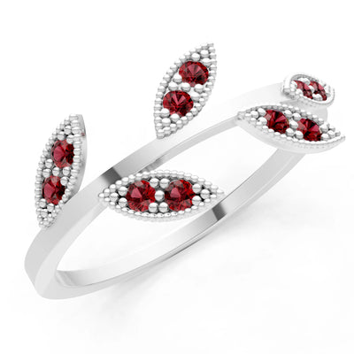 Dainty Leaf Cluster Gold Ring