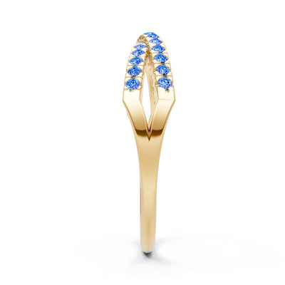 Swiss Blue Topaz Dainty Overlap Split Band – Round