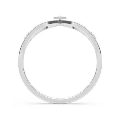 Dainty Bezel Twist Crossover Ring – Round