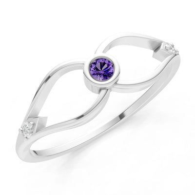 Dainty Bezel Twist Crossover Ring – Round