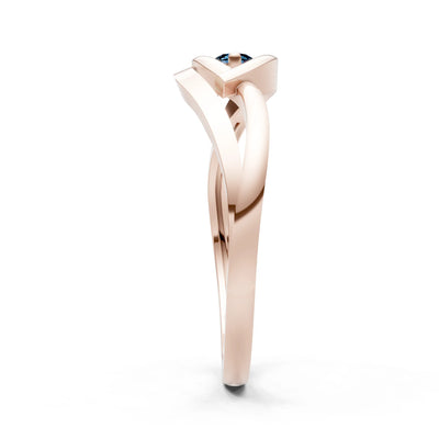 Dainty Twist Solitaire Round Ring - Round