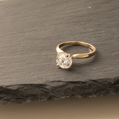 4-Prong Classic Solitaire Ring 14K Gold Setting