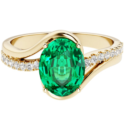 Colombian Emerald and Diamond Wave Ring 14K Yellow Gold 1.75 Carats Oval Shape
