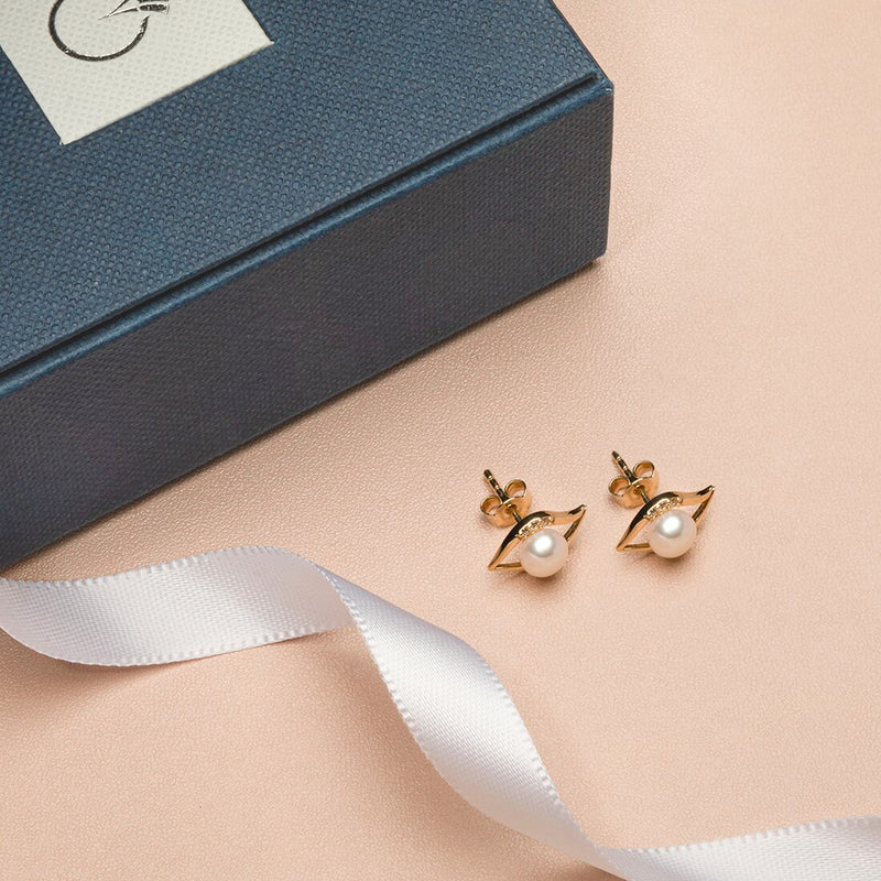 Freshwater Cultured White Pearl Stud Earrings In 14K Yellow Gold Round Button Shape 5Mm Open Leaf Halo Solitaire Design E19276 complimentary gift box