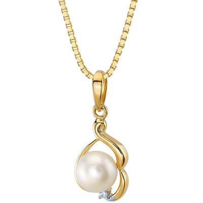 Freshwater Cultured White Pearl Pendant in 14K Yellow Gold, Round Button Shape, 6mm Dainty Solitaire
