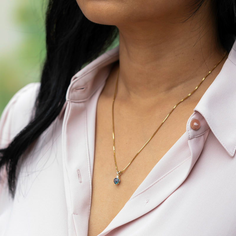 Heart Shape Alexandrite and Diamond Pendant Necklace 14K Yellow Gold 1 Carat