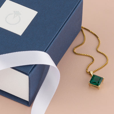 14K Yellow Gold Princess Cut 2.25 Carats Created Emerald Pendant Necklace