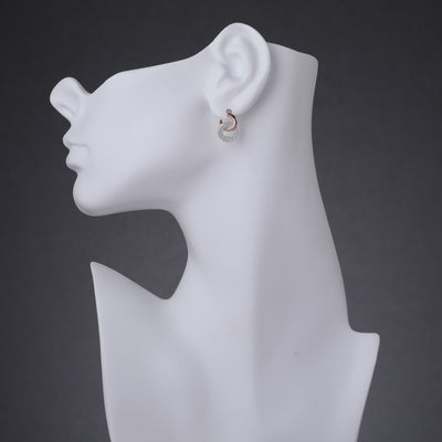 Sterling Silver Simulated Diamonds Eclat Rose Tone Earrings Se9088 on a model
