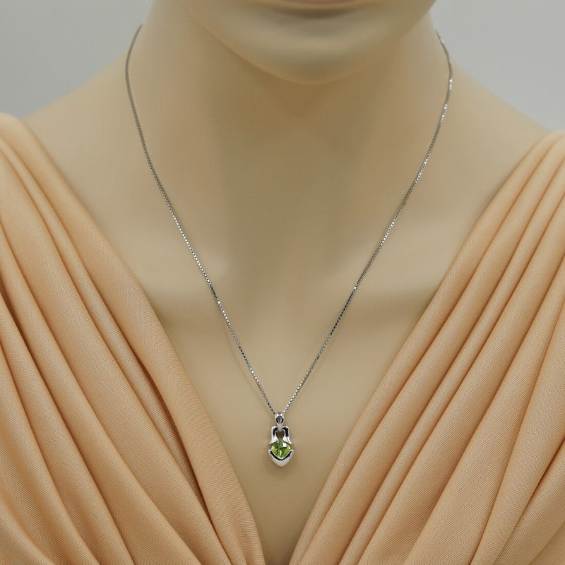 Peridot Sterling Silver Tumi Pendant Necklace