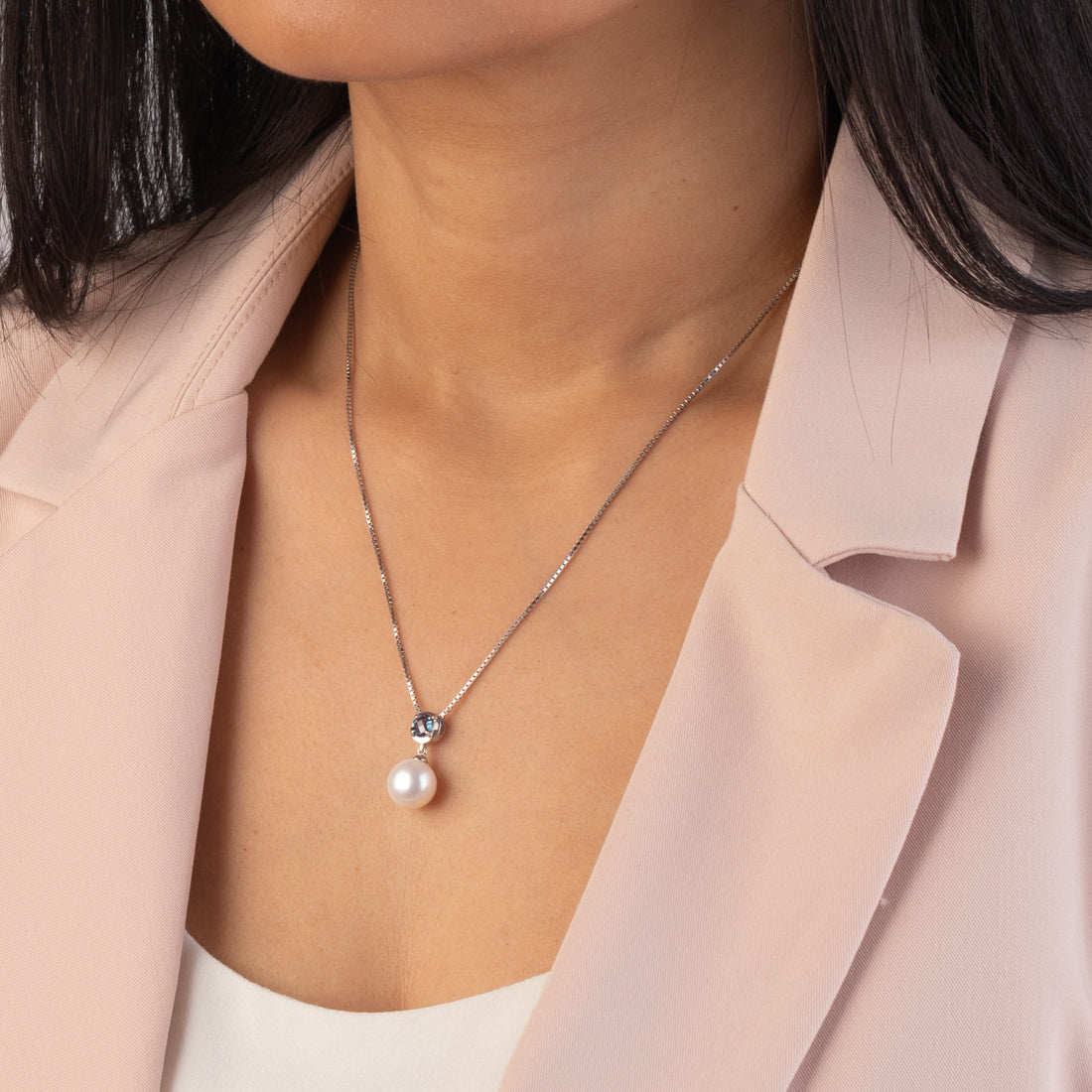 Freshwater Cultured 10mm White Pearl and Alexandrite Pendant Freshwater Cultured 10mm White Pearl and Alexandrite Pendant