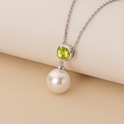 Simple Freshwater Cultured Pearl Birthstone Necklace in Sterling Silver - August Peridot Creative