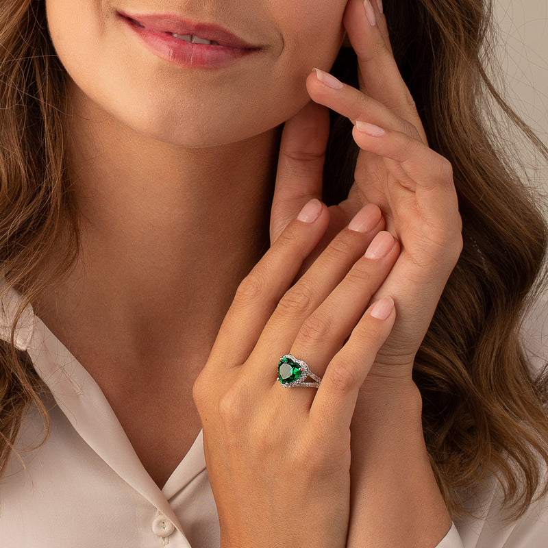 Emerald Ring Sterling Silver Heart Shape 6 Carats