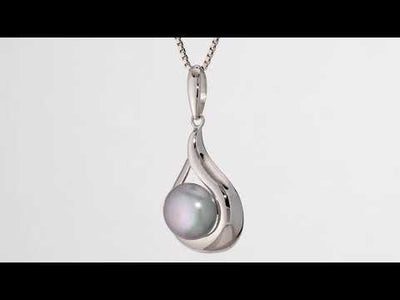 Video of Sterling Silver 10.00mm Freshwater Cultured Grey Pearl Pendant Necklace SP11332. Includes a Peora gift box. Free shipping, 30-day returns, authenticity guaranteed. 