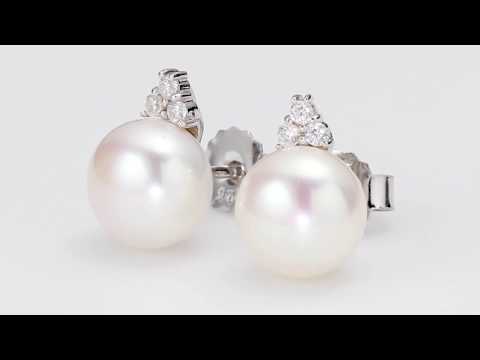 Video of Freshwater Pearl Earrings Sterling Silver Round Button 8.5mm SE8330. Includes a Peora gift box. Free shipping, 30-day returns, authenticity guaranteed. 